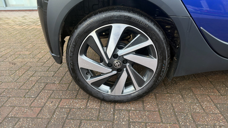 Toyota Aygo X 1.0 VVT-i Edge 5dr Auto Petrol Hatchback